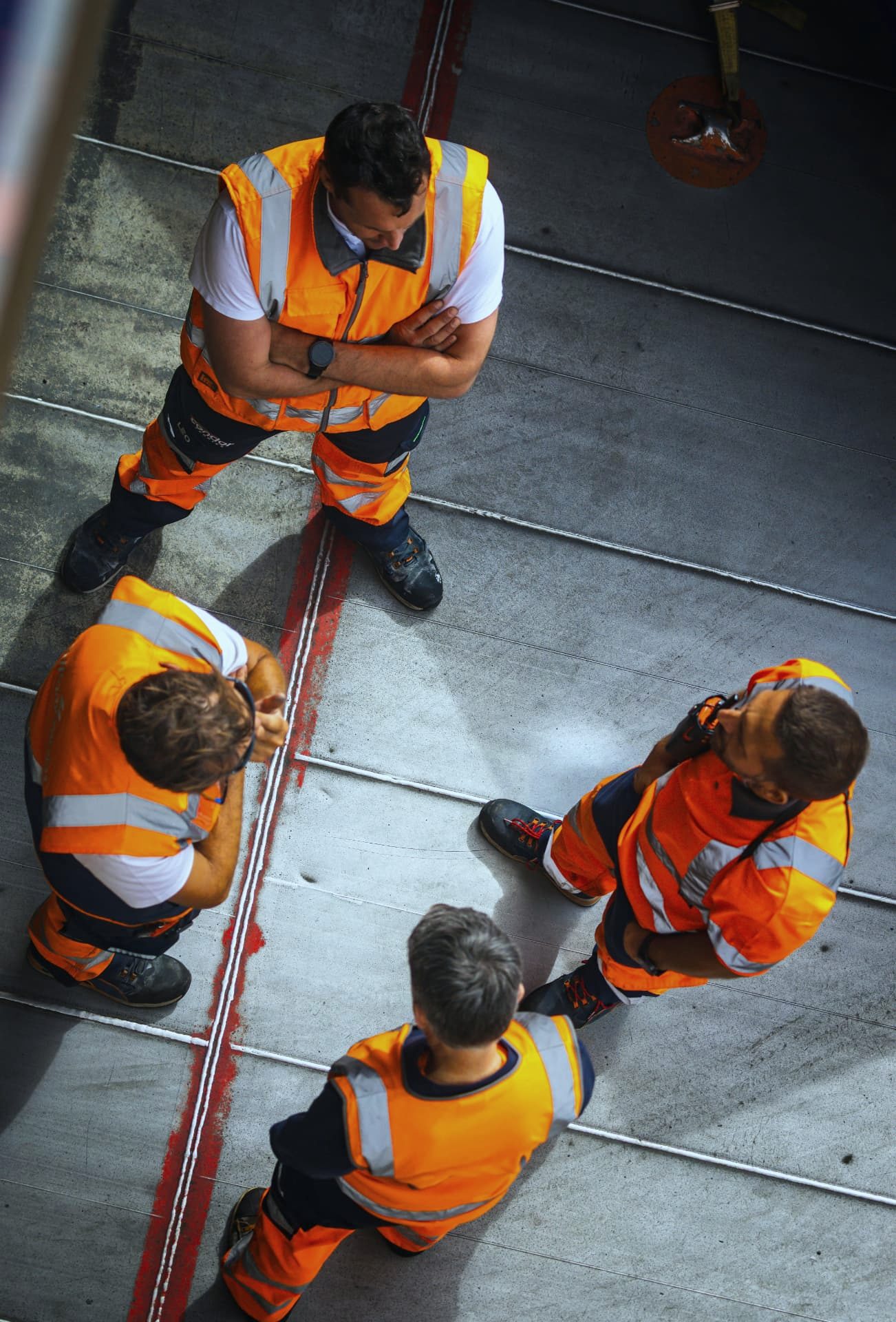 Data centre specialists discussing a project